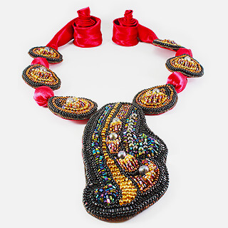 Leaf Shaped Tomato Puree Necklace