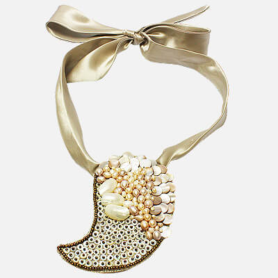 Moon Shaped Ivory Pearl Necklace